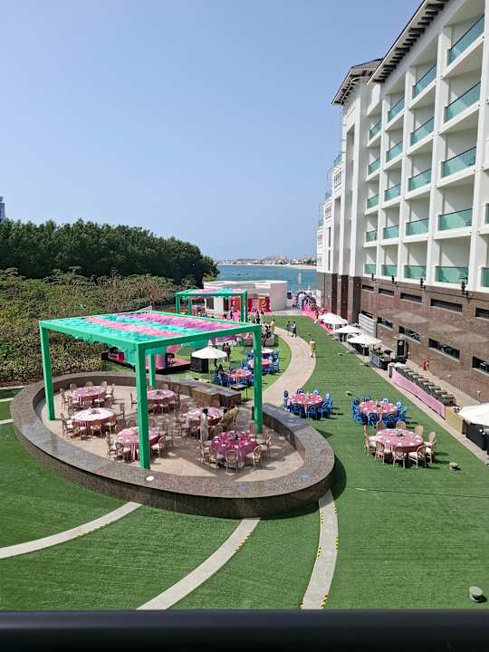 Gartenanlage Taj Exotica Resort & Spa, The Palm, Dubai