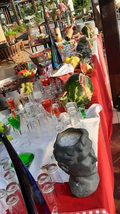 Gastro Justiniano Deluxe Resort