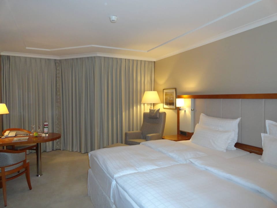 Grand Classic Zimmer Grand Elysée Hamburg
