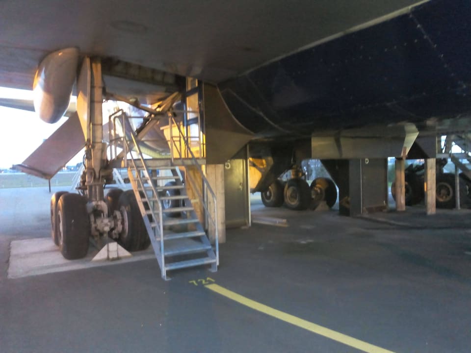 Einstig zum Zimmer Hostel Jumbo Stay