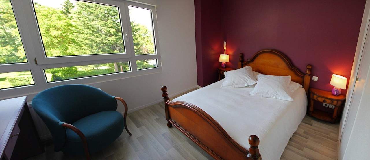 Chambre lit double Hotel Le Beau Rivage