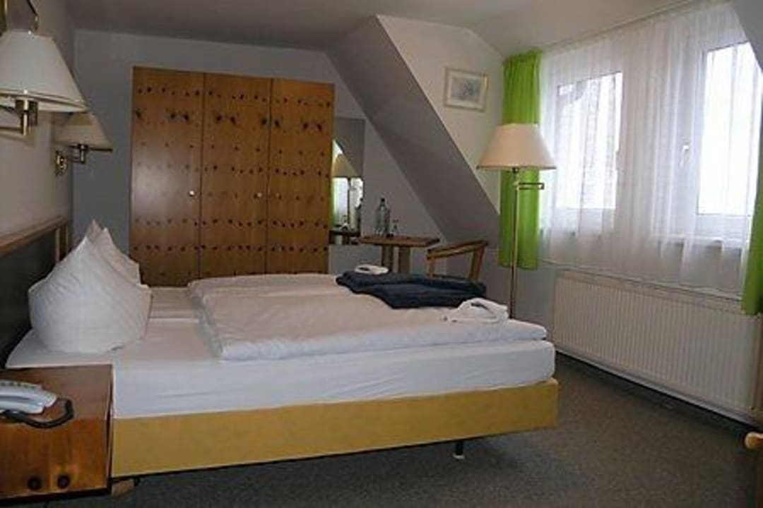 Doppelzimmer mit Wiesenblick Berghotel Schellhas