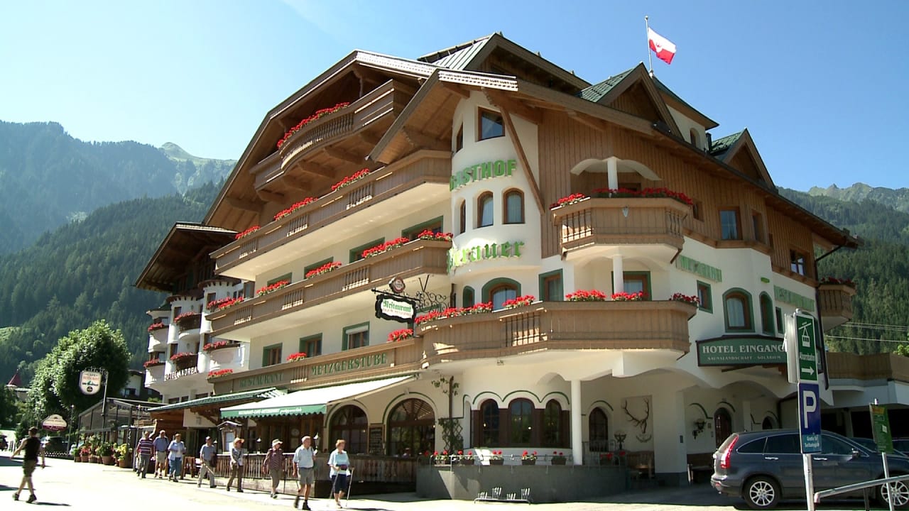 Außenansicht Hotel & Gasthof Perauer
