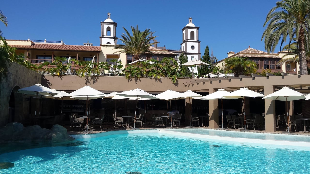 Poolbar Lopesan Villa del Conde Resort & Thalasso