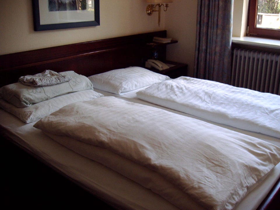 Blick ins Zimmer Hotel Engel