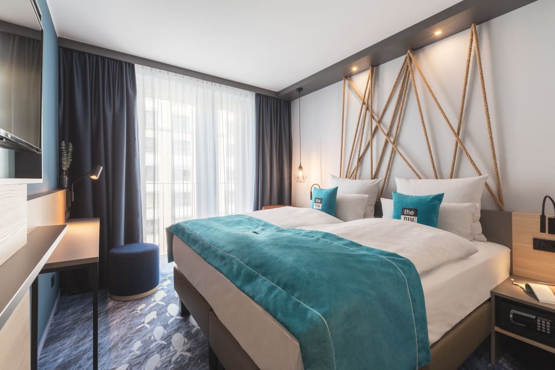 Zimmer Holiday Inn - the niu, Yen Hamburg City