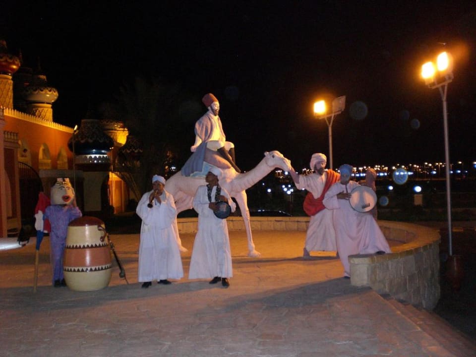 Lichtershow Pickalbatros Alf Leila Wa Leila Resort - Neverland Hurghada
