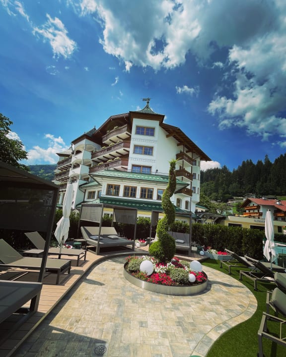 Außenansicht Platzlhof - Mein Hotel im Zillertal