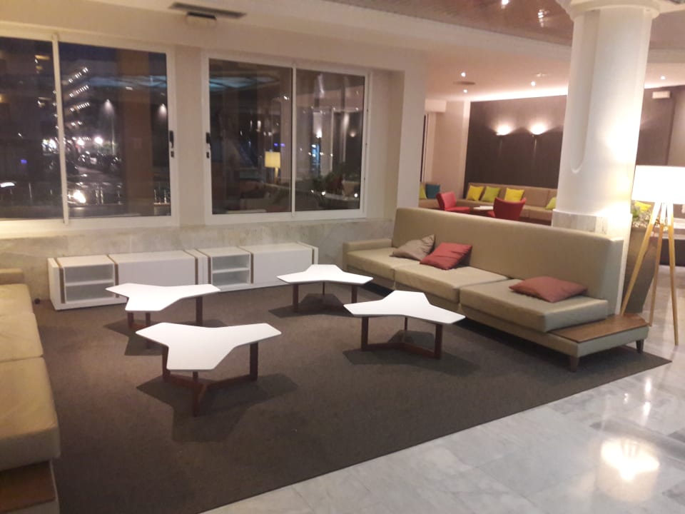 Lobby Hotel Mariant Park