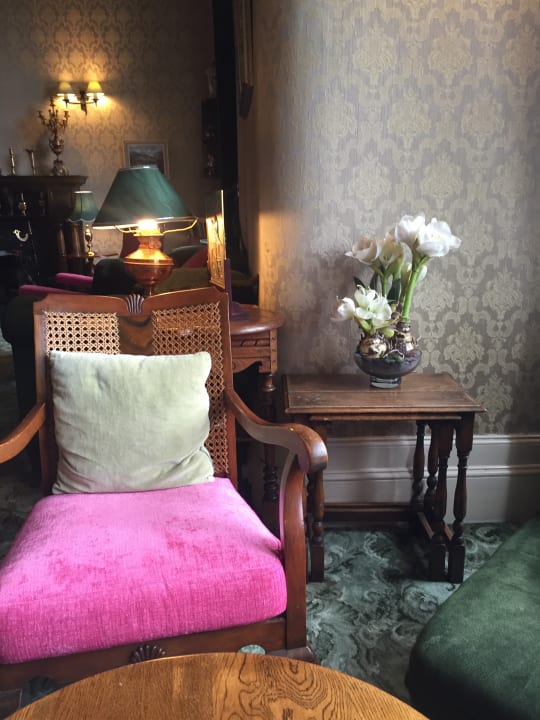 Lobby Hotel Falls of Lora