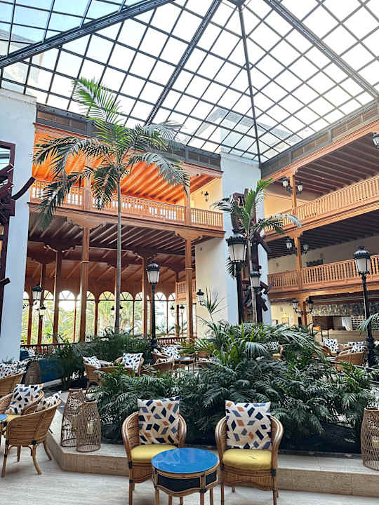 Lobby Seaside Hotel Los Jameos