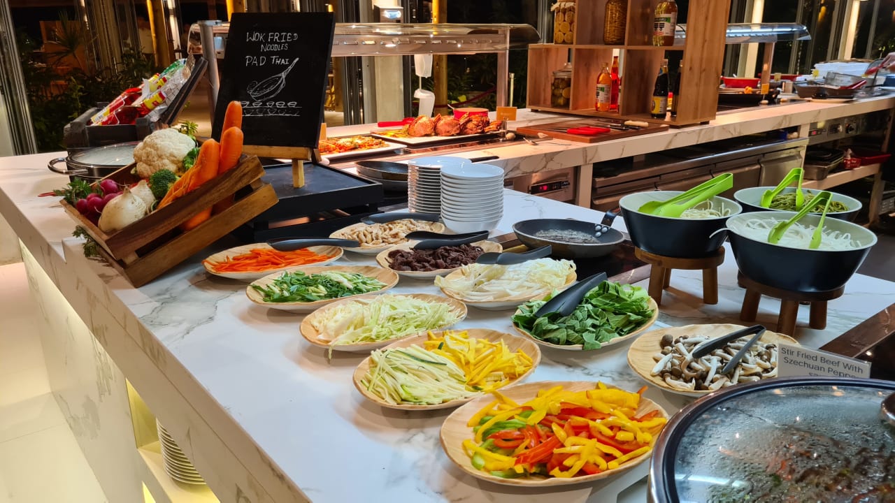 Gastro Outrigger Maldives Maafushivaru Resort