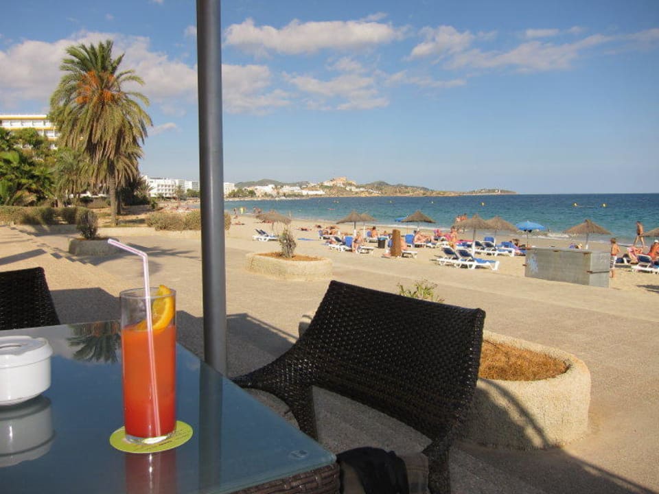 Blick vom Chill-Restaurant Hotel Garbi Ibiza & Spa