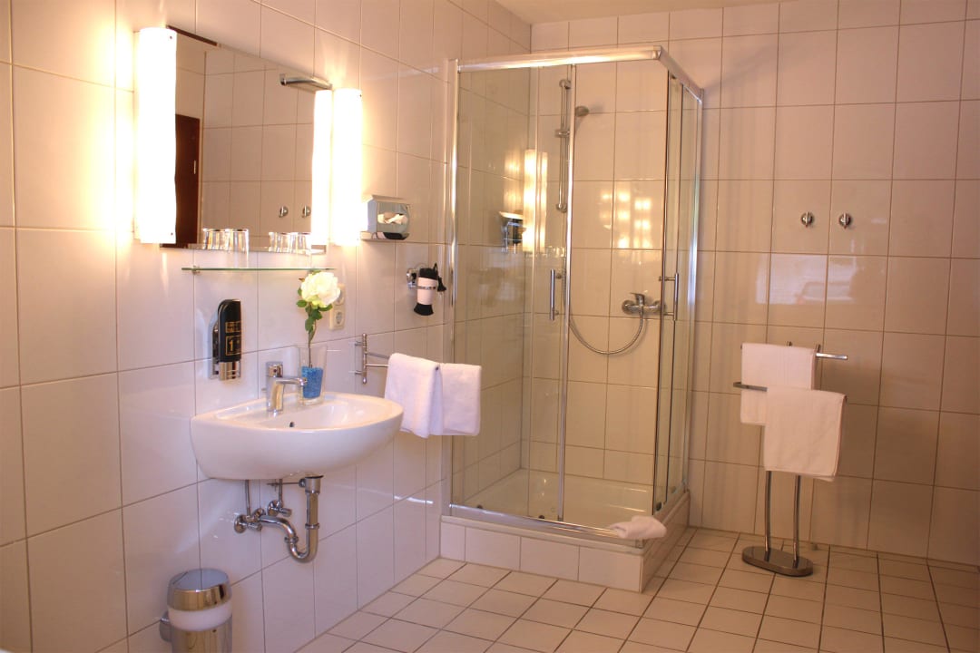 Badezimmer Hotel Altenwerder Hof