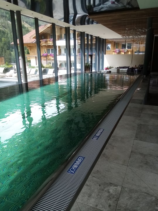 Pool Lürzerhof - luxury.nature.spa