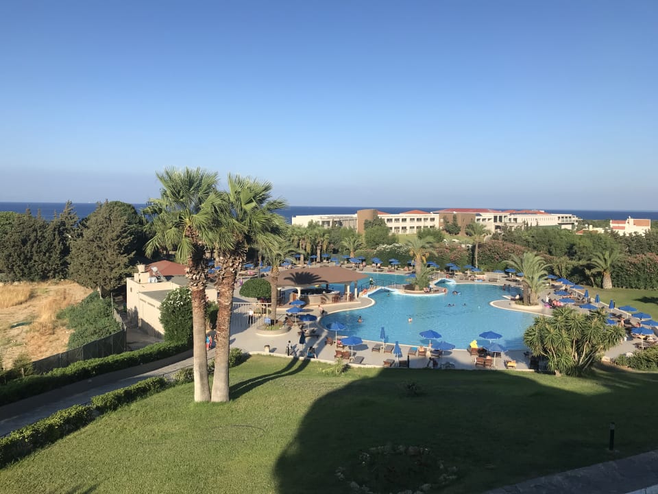 Pool Kresten Palace Hotel