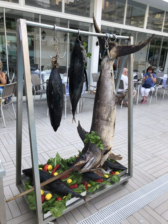 Gastro Side Royal Palace Hotel & Spa