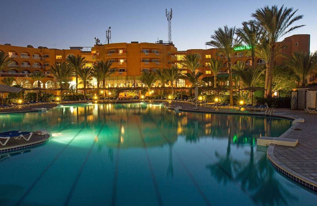 Movie Gate Golden Beach Resort