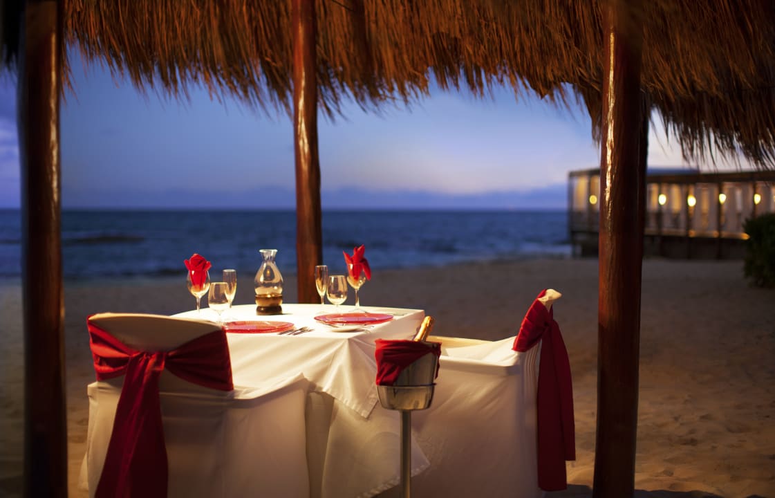 Strand El Dorado Royale
