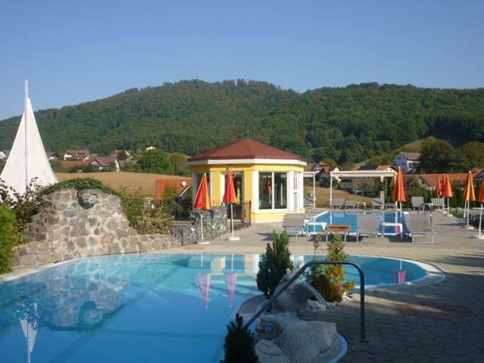 Pool Schlössl Hotel Kindl