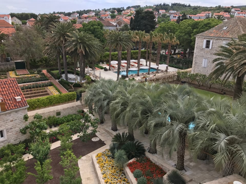 Pool Hotel Lemongarden