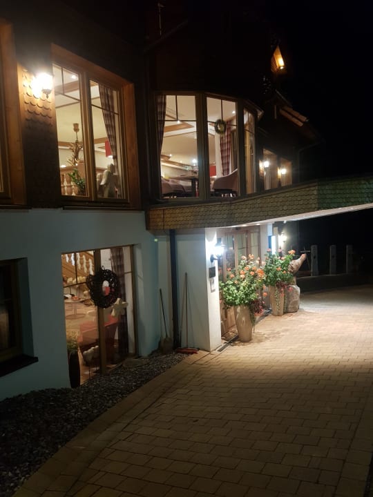 Außenansicht Wellnesshotel Forsthaus Auerhahn