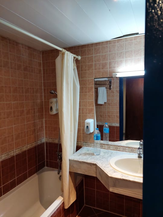 Zimmer Three Corners Equinox Beach Resort