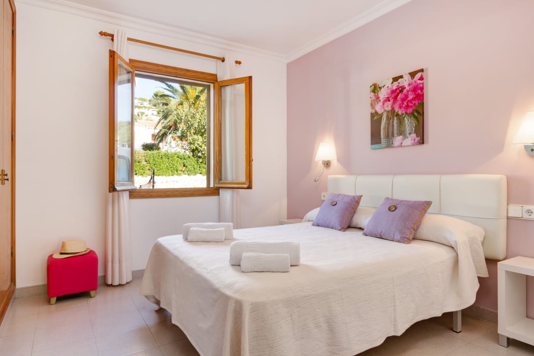 Zimmer Son Bou Family Gardens