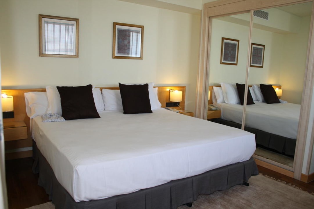 Schlafbereich Junior Suite Eurohotel Diagonal Port