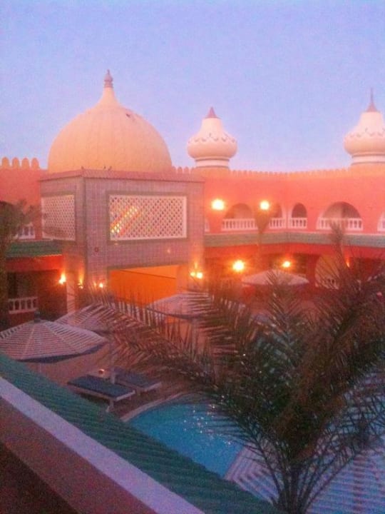 Ausblick zum Ruhepool Pickalbatros Alf Leila Wa Leila Resort - Neverland Hurghada