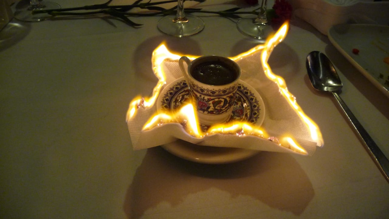 Brennender türkischer kaffee Hotel Delphin Imperial