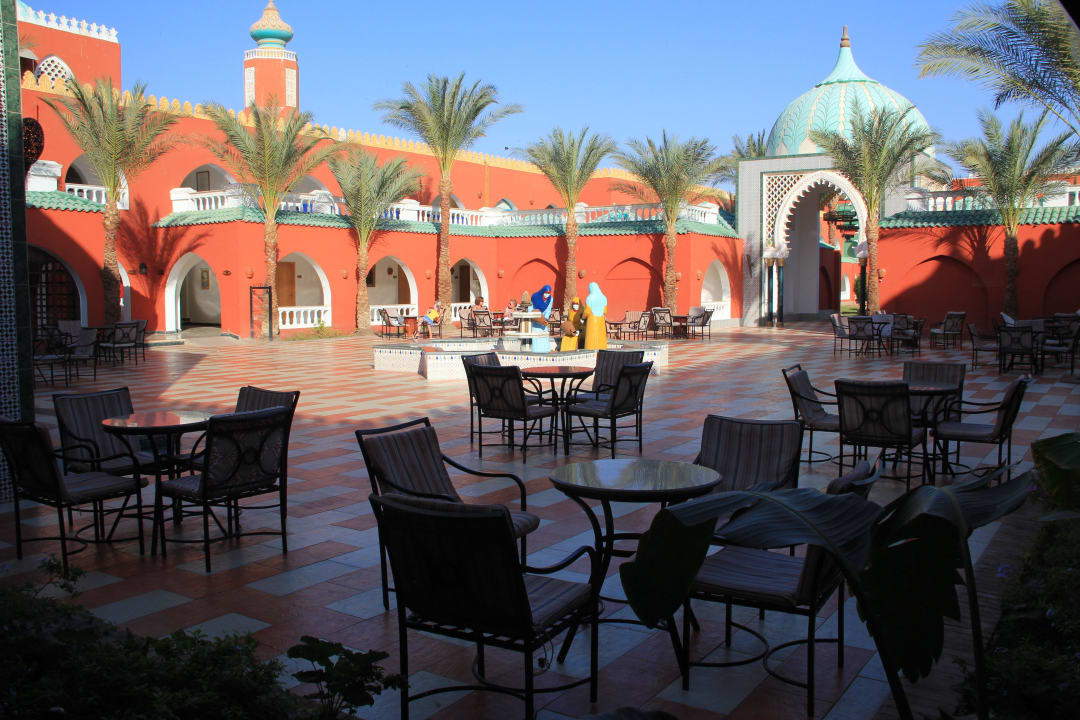 Фoнтан Pickalbatros Alf Leila Wa Leila Resort - Neverland Hurghada