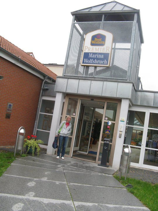 Hoteleingang Precise Resort Marina Wolfsbruch