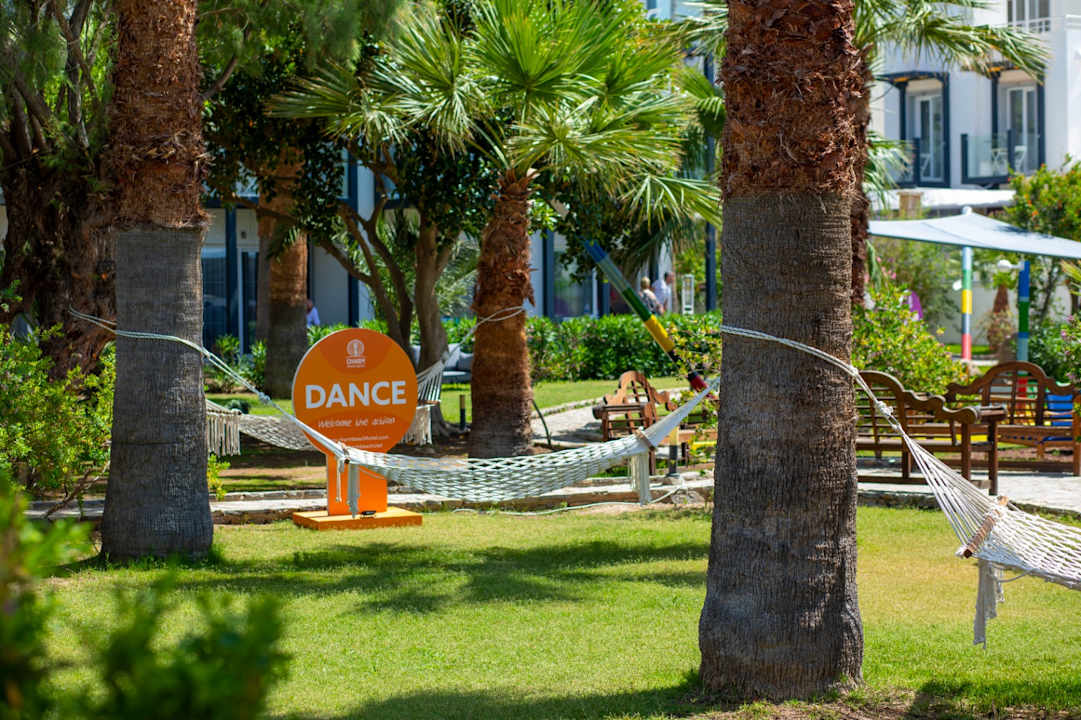 Außenansicht Charm Beach Hotel