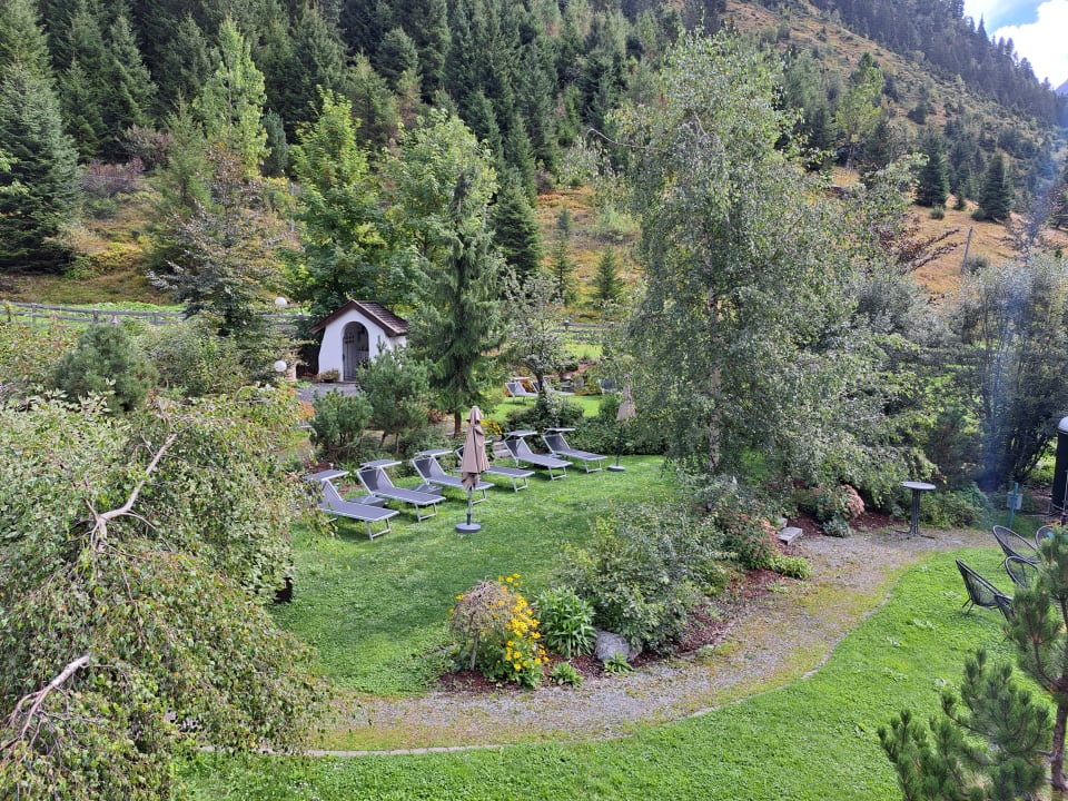 Gartenanlage Verwöhnhotel Wildspitze