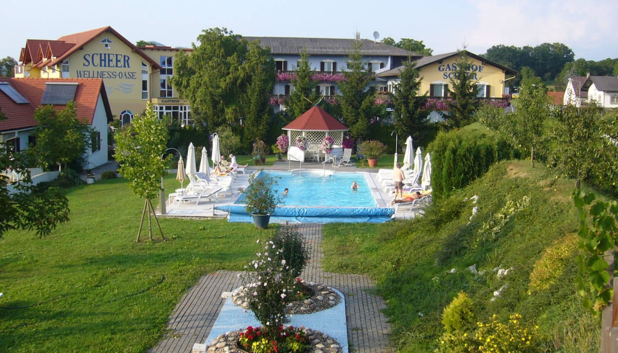 Garten und Pool  Hotel Gasthof Scheer