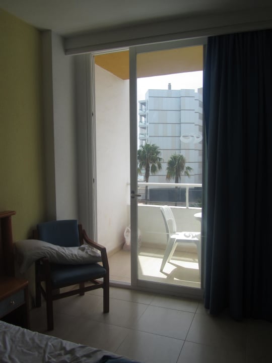 Blick vom Zimmer Richtung Balkon Zimmer 268 Hotel Vibra Algarb