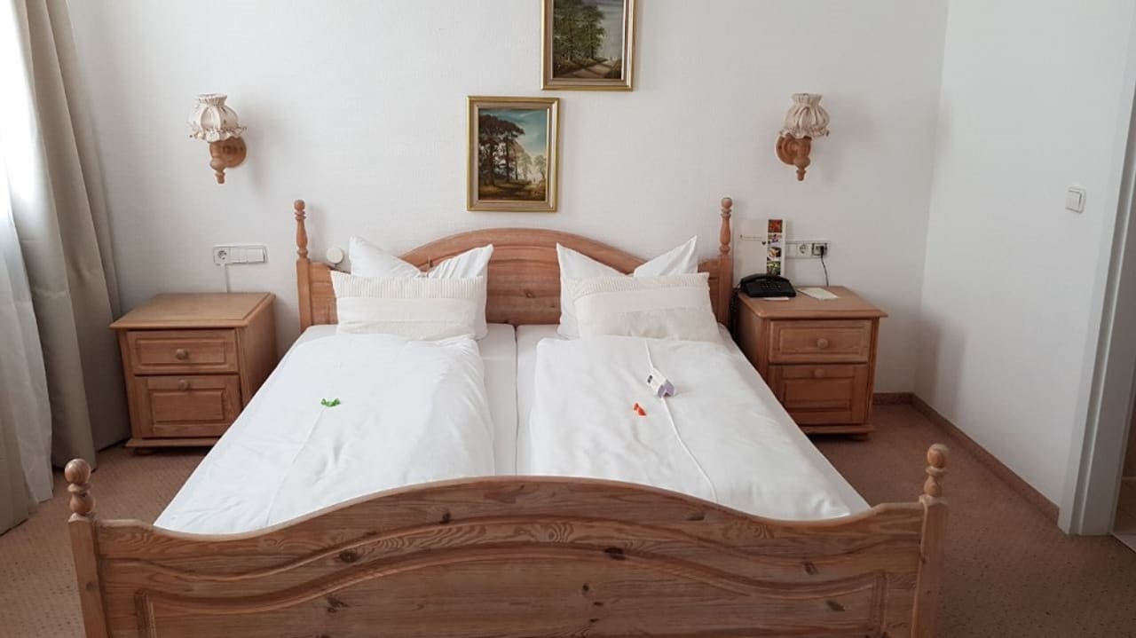 Zimmer Flair Hotel Vier Jahreszeiten