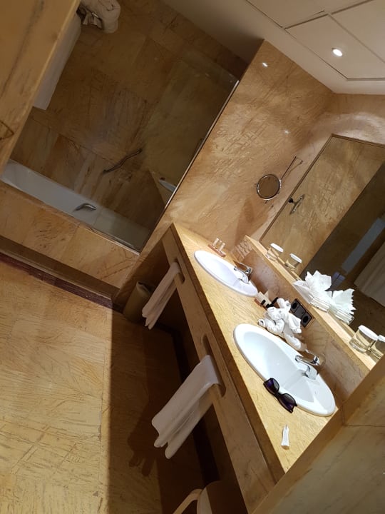 Zimmer Hotel Serrano Palace