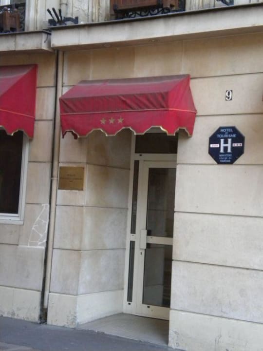 Hotel entrance 9Hotel Republique
