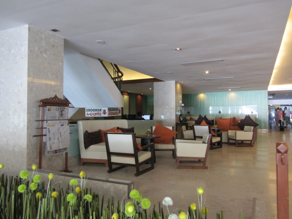 Im Eingangsbereich Hotel Grand Jomtien Palace