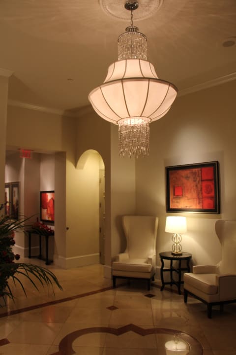 Lobby Hotel The Inn on Fifth