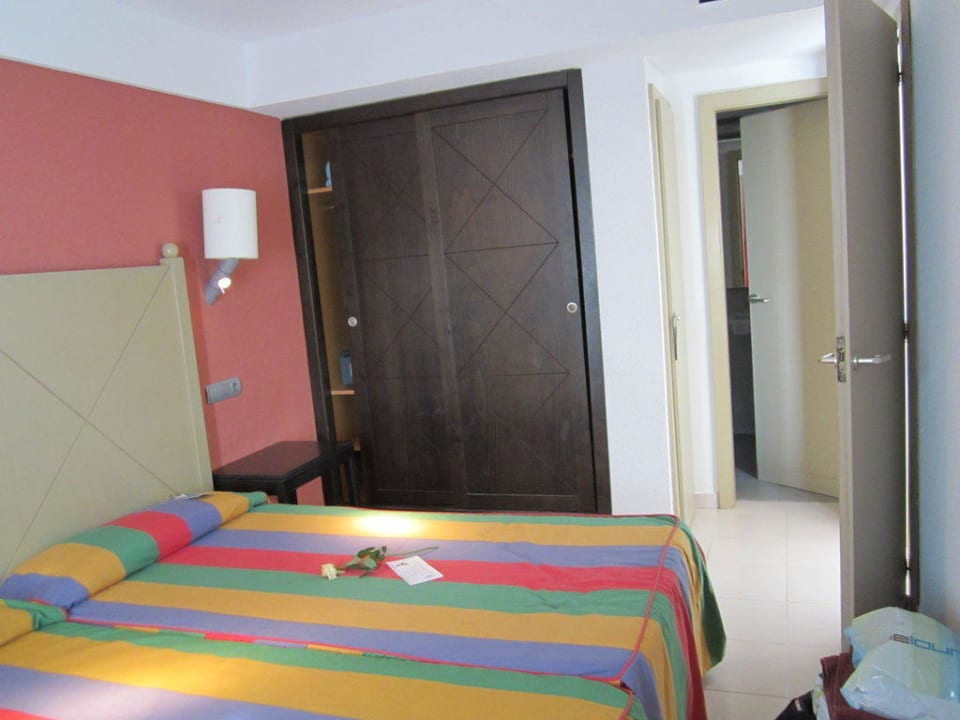 Schlafzimmer blau punta reina