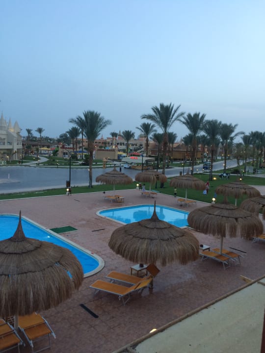 Pool Sea Beach Aqua Park Resort Managed by Blue Resorts