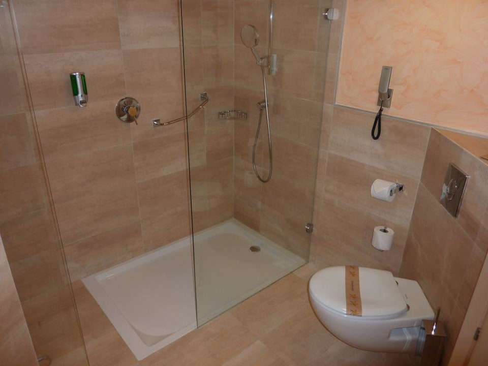 Dusche und WC Iberostar Selection Albufera Park