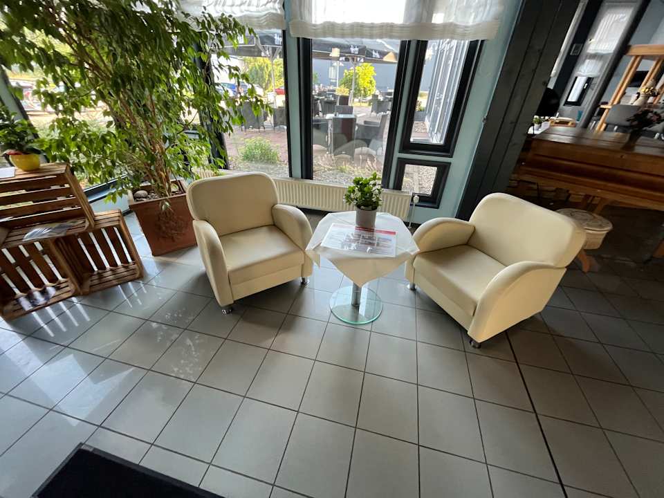 Lobby REGIOHOTEL Wittekind Burg