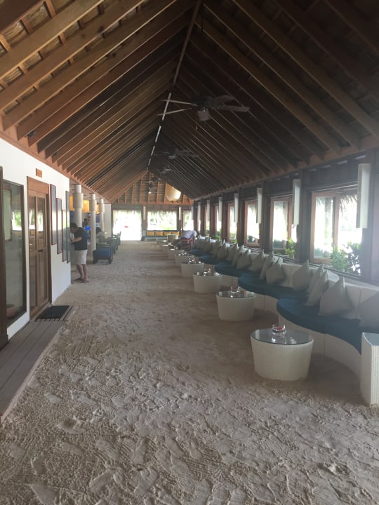 Lobby Meeru Maldives Resort Island