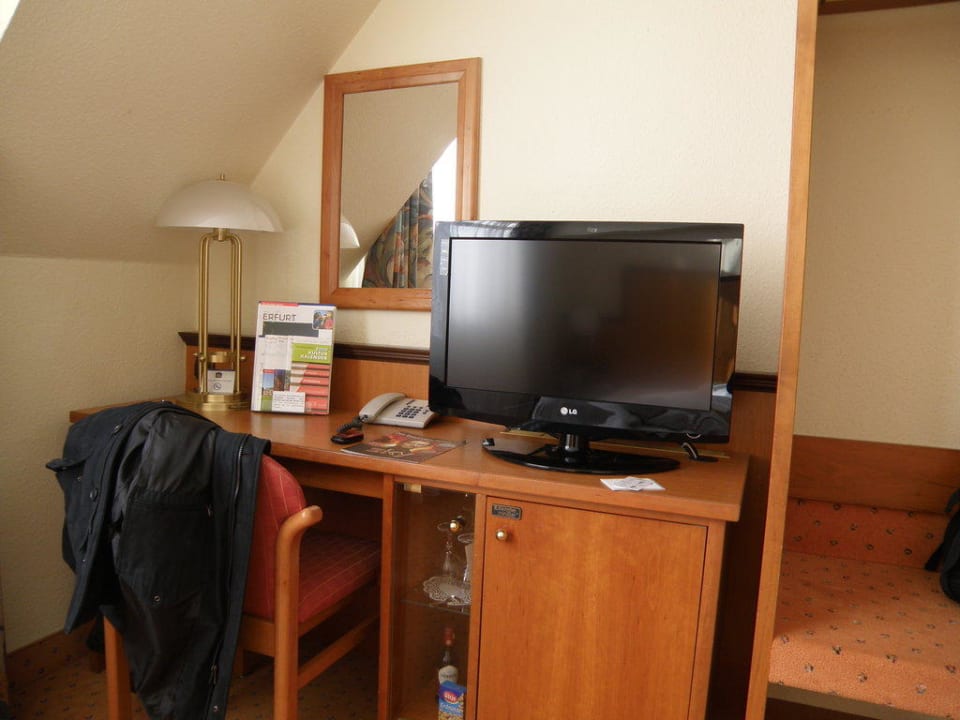 TV Best Western Plus Hotel Excelsior