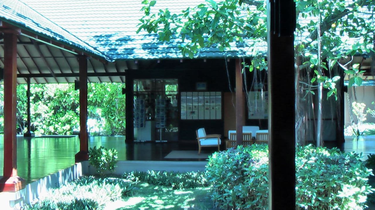 Rezeption Adaaran Select Meedhupparu Island Resort - Premium All Inclusive