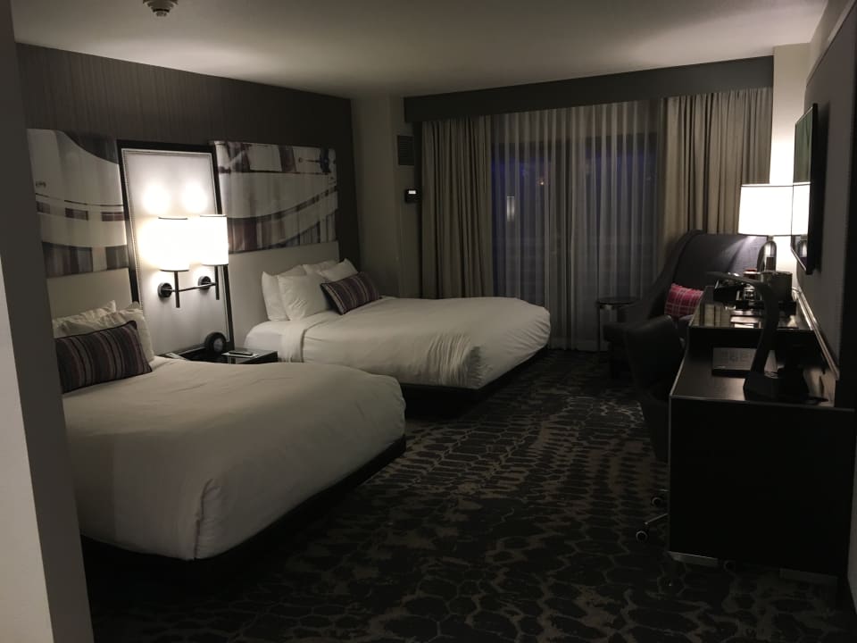 Wohnbereich Virgin Hotels Las Vegas, Curio Collection by Hilton